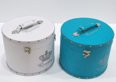 Two Medium Crown Boxes in White and Teal Color Options